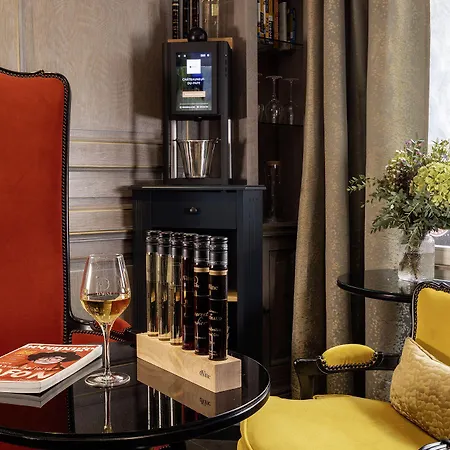 穆杰酒店 3* 巴黎