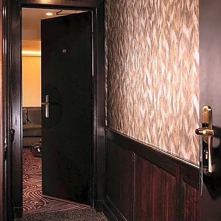 Hotel Muguet 3*