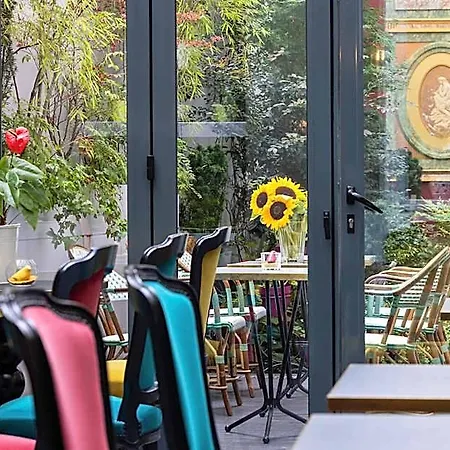 Muguet Hotel París