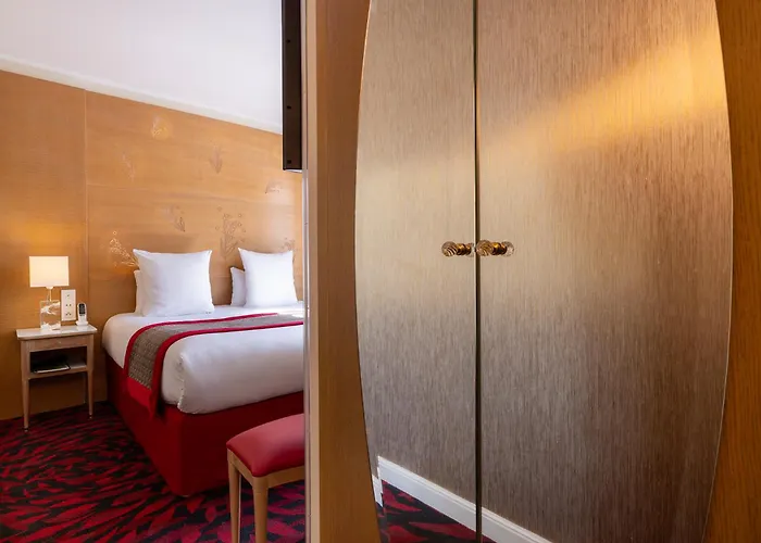 Otel Muguet 3*
