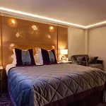 موجيت فندق 3*