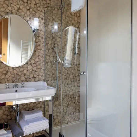 Hotel Muguet